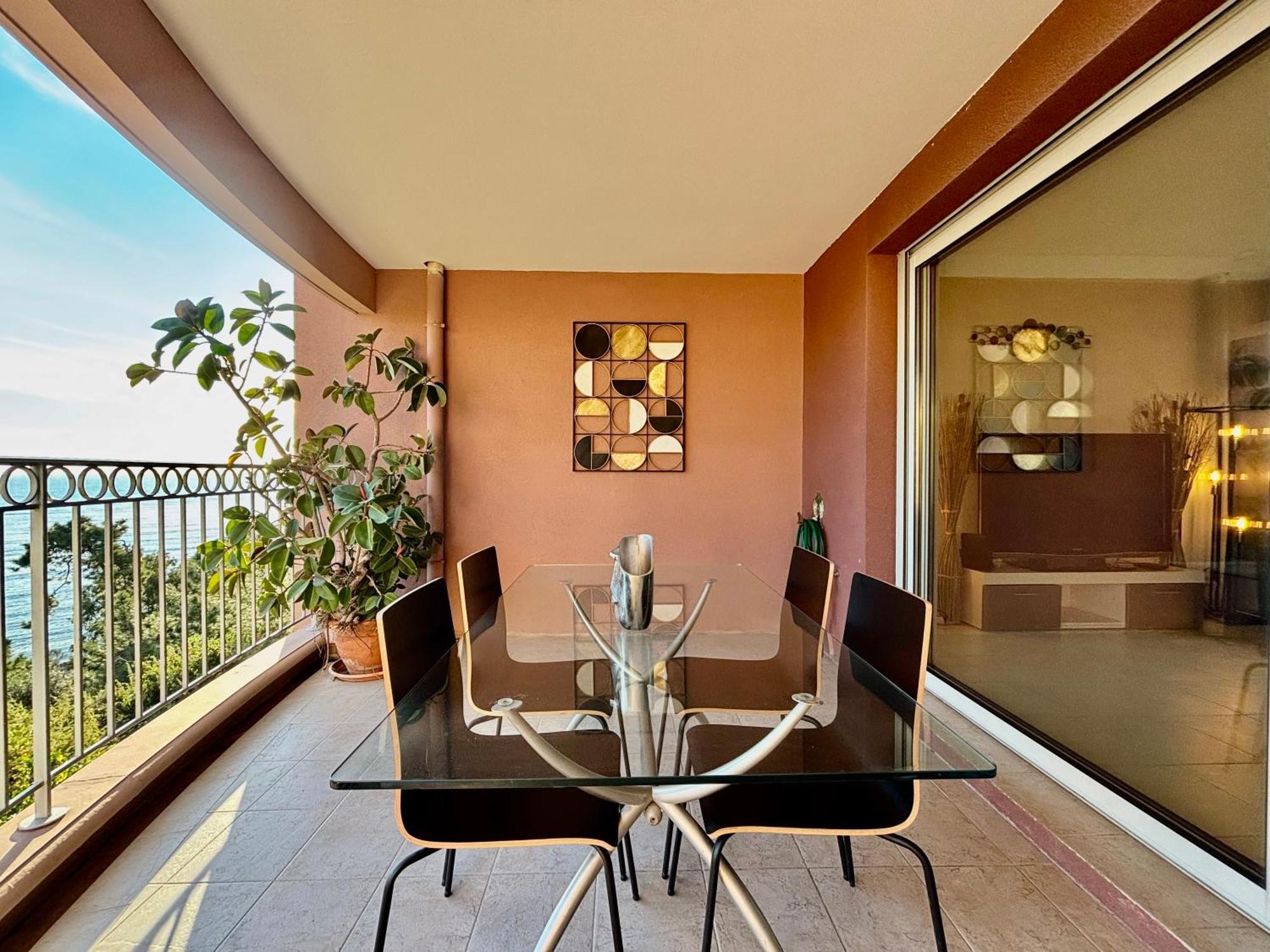 Superbe 3 Pieces Sur La Baie De Theoule Apartment Екстериор снимка